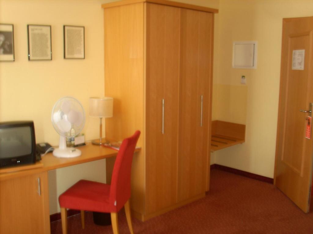 Hotel Erbenhof Weimar  Rom bilde